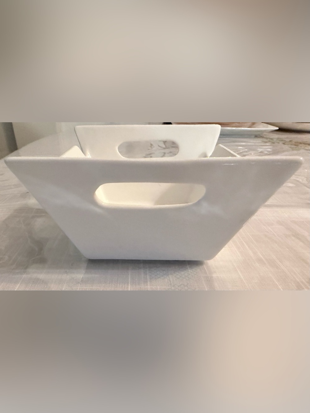 Storehouse White ceramic square basket good for serving berries small side dish - Picture 3 of 11